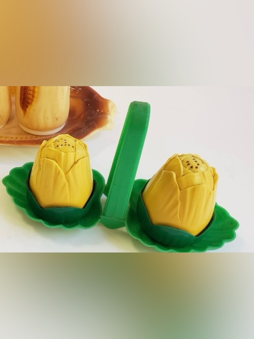 Corn Salt & Pepper Shakers vintage